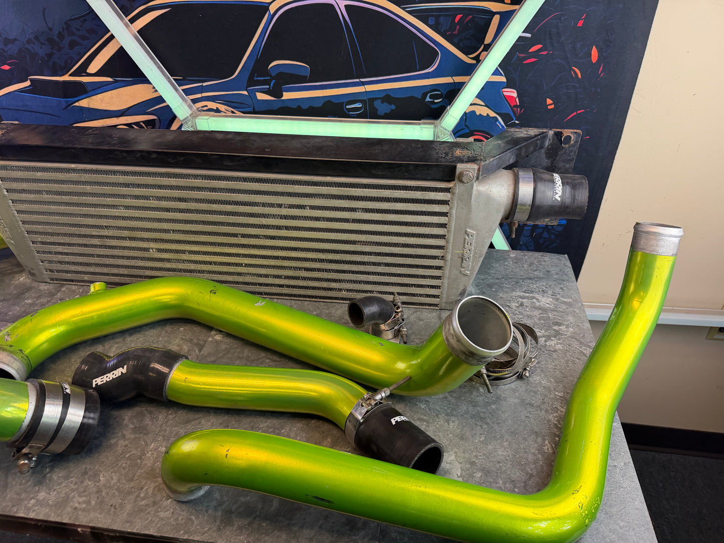 PERRIN performance FMIC 2008 - 2014 Subaru STi 3.5” core w/ pipes , clamps & couplers