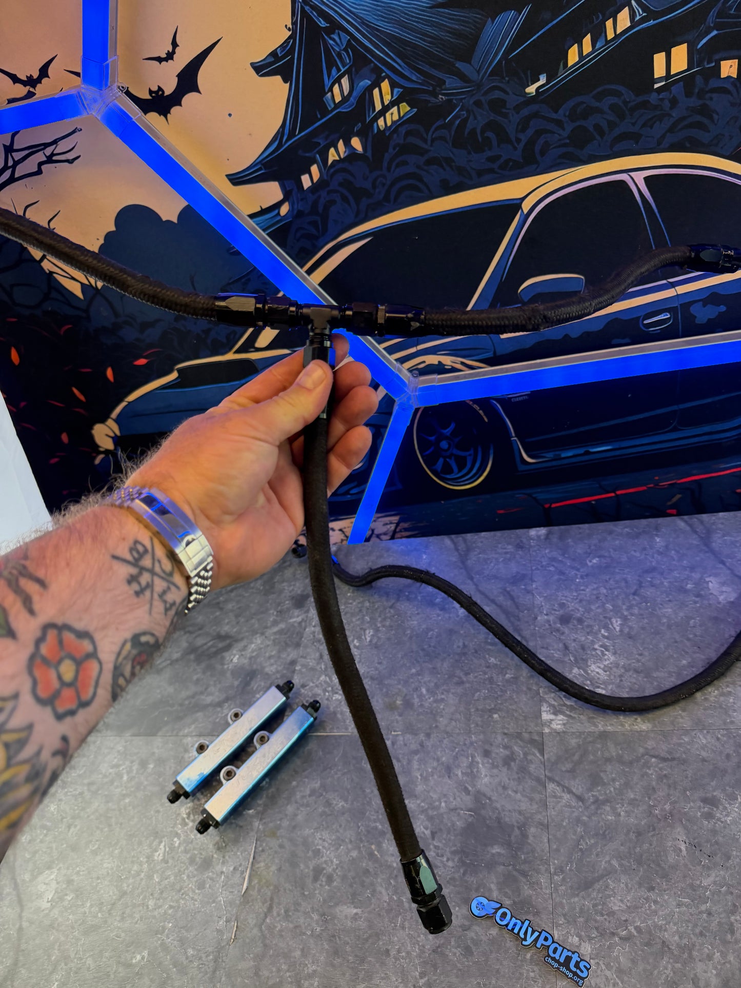 Torque solutions billet top feed fuel rails for Subaru STi & wrx w/ lines and areomotive a 1000 fuel pressure regulator
