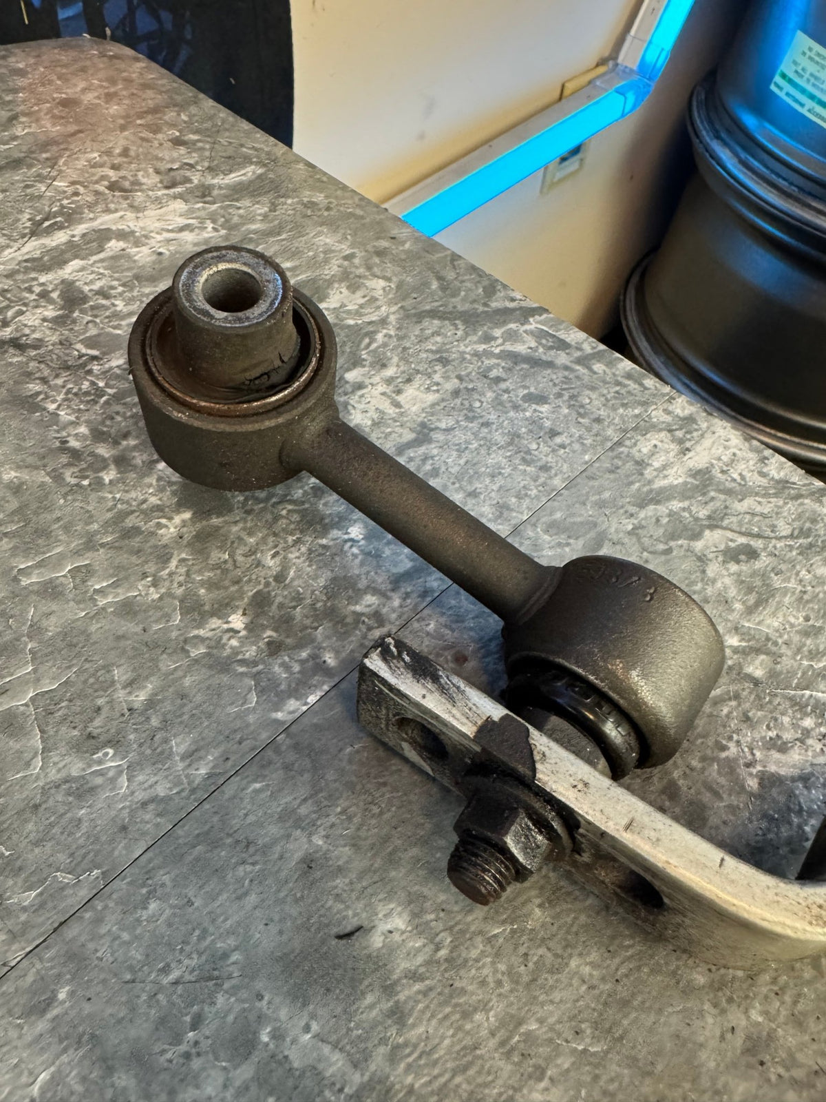2008-2014 Subaru WRX STi Hatchback 22mm Whiteline Rear Swaybar With Links