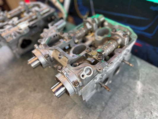 2007 SUBARU STi oem cylinder heads SAVCS single intake avcs WRX ej257 ej257