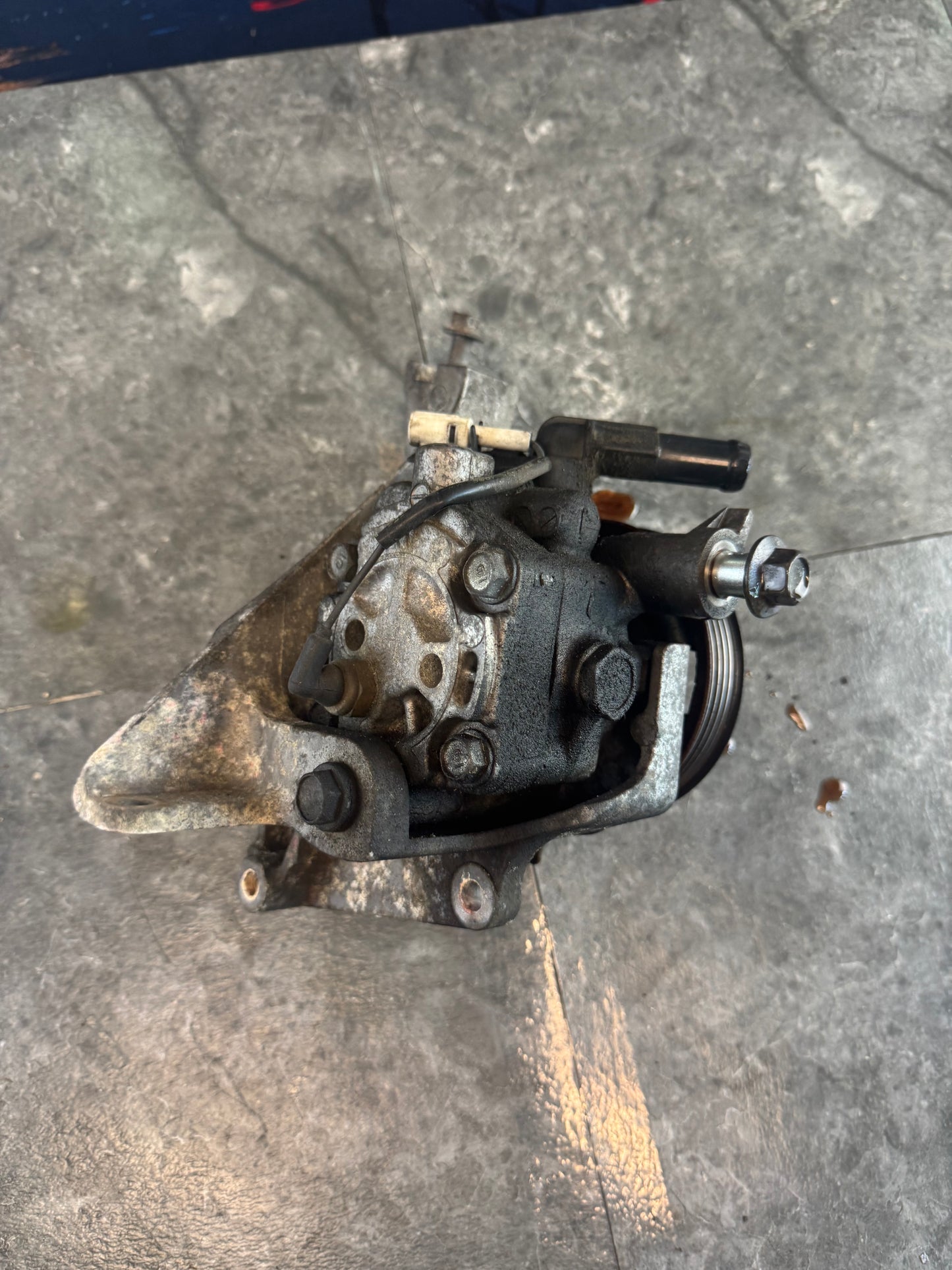2008-2021 Subaru WRX STi Power OEM Steering Pump With Bracket KOYO EJ