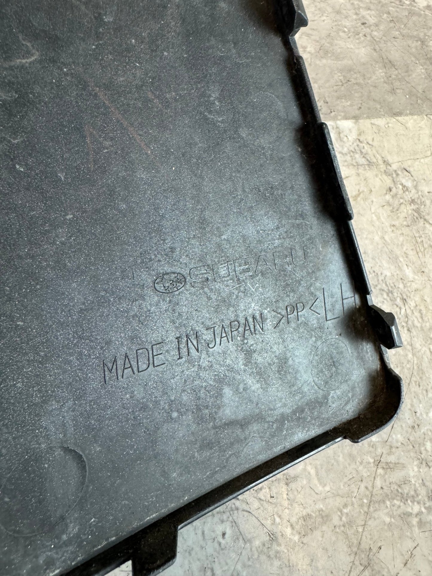 Subaru OEM Bumper Fog Light Cover STi For 06-07 WRX STi LEFT ONE