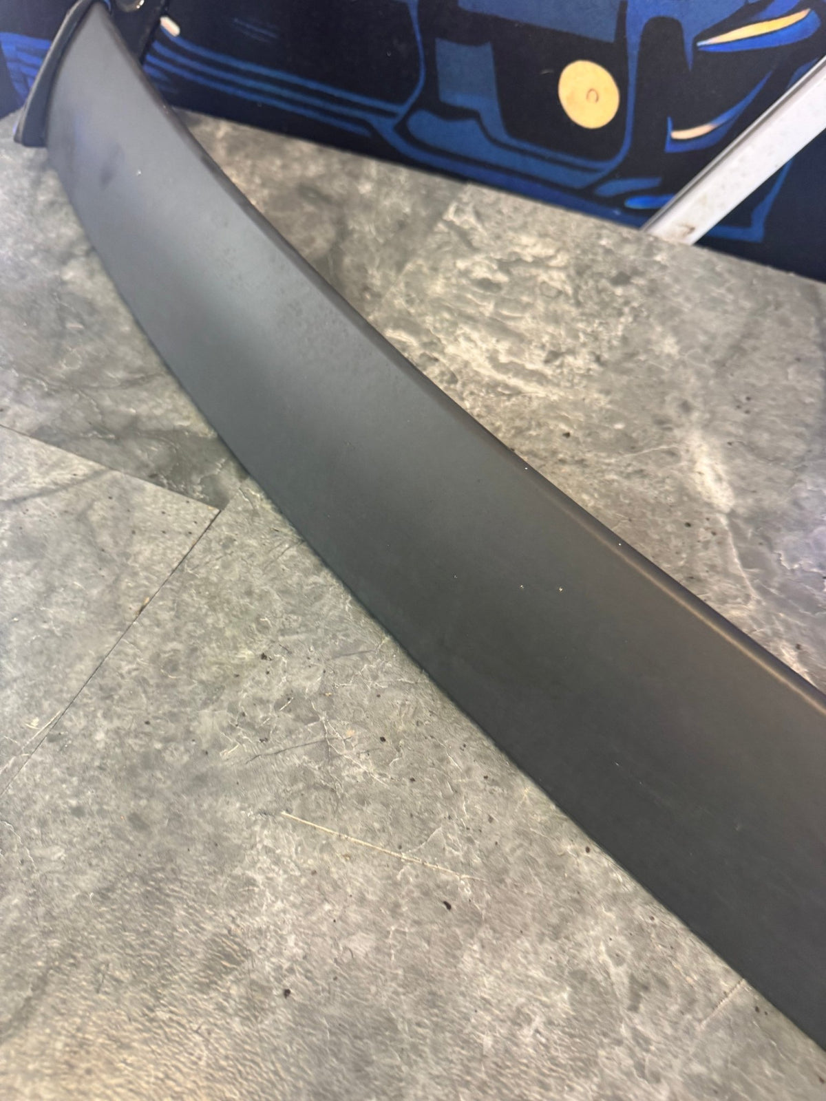 2006-2007 Subaru WRX STi OEM Rear Roof Spoiler Wing Center Spoiler Assembly