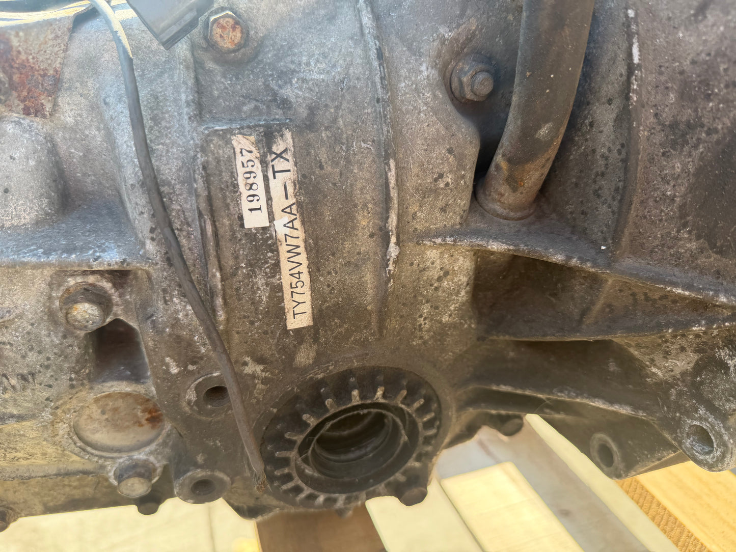 2006 2007 Subaru wrx Hawkeye 5 speed manual AWD gearbox transmission 3.7 tw754wv7aa w: r 160 rear differential