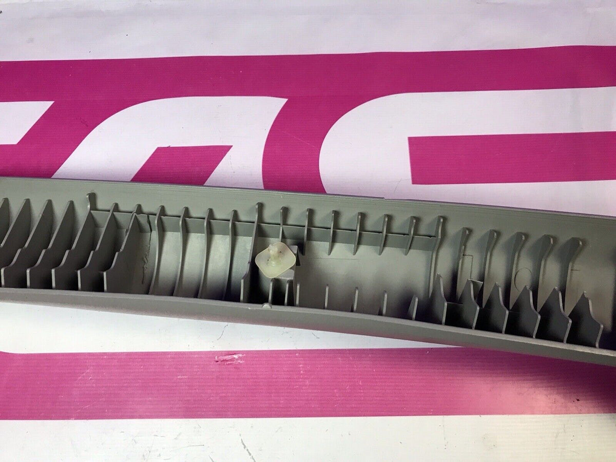 2002-2007 Subaru Wrx/sti Passenger Pillar Front Windshield RH Sedan