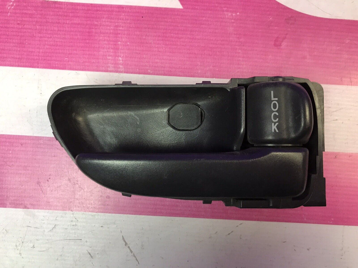 2002-2007 Subaru Impreza Front Or OEM Rear RH Side Interior Door Handle