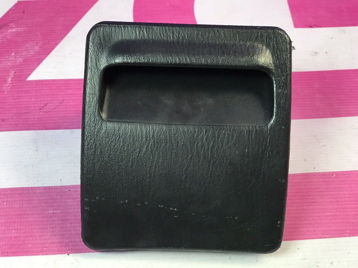 2002-2007 Subaru Impreza WRX Inside Fuse Box Cover Ash Tray Storage