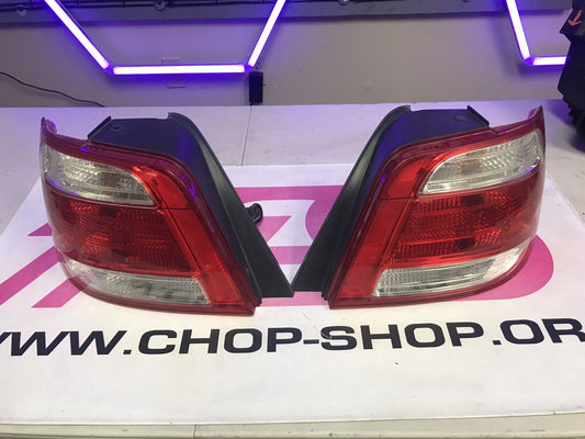 OEM 05-06 Saab Saabaru 9-2x Tail Light Pair Set LH RH