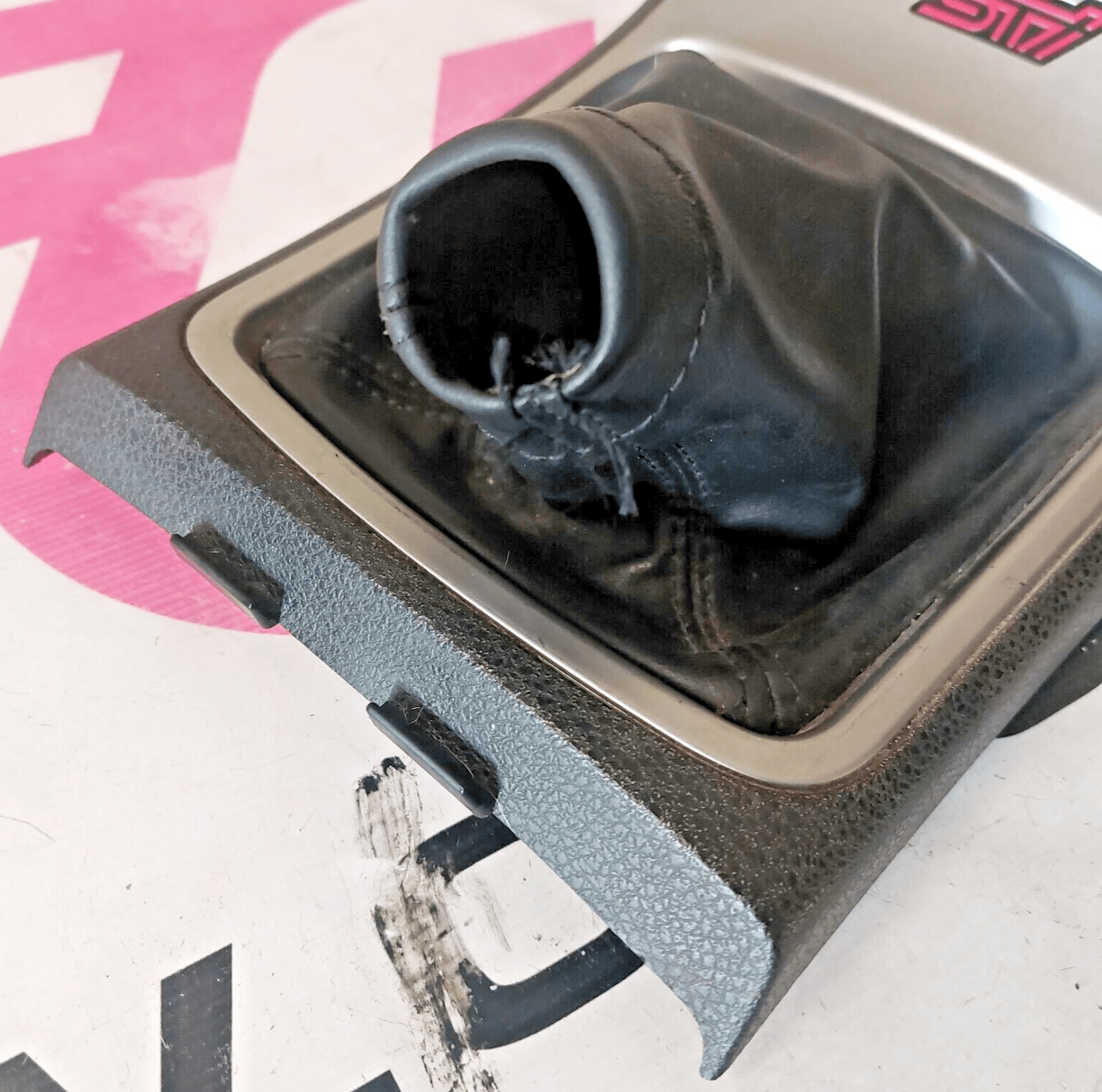 OEM 08-14 Subaru STi Center Shifter Console 92126FG000 w OEM 08-14 Subaru STi Center Shifter Console 92126FG000 w