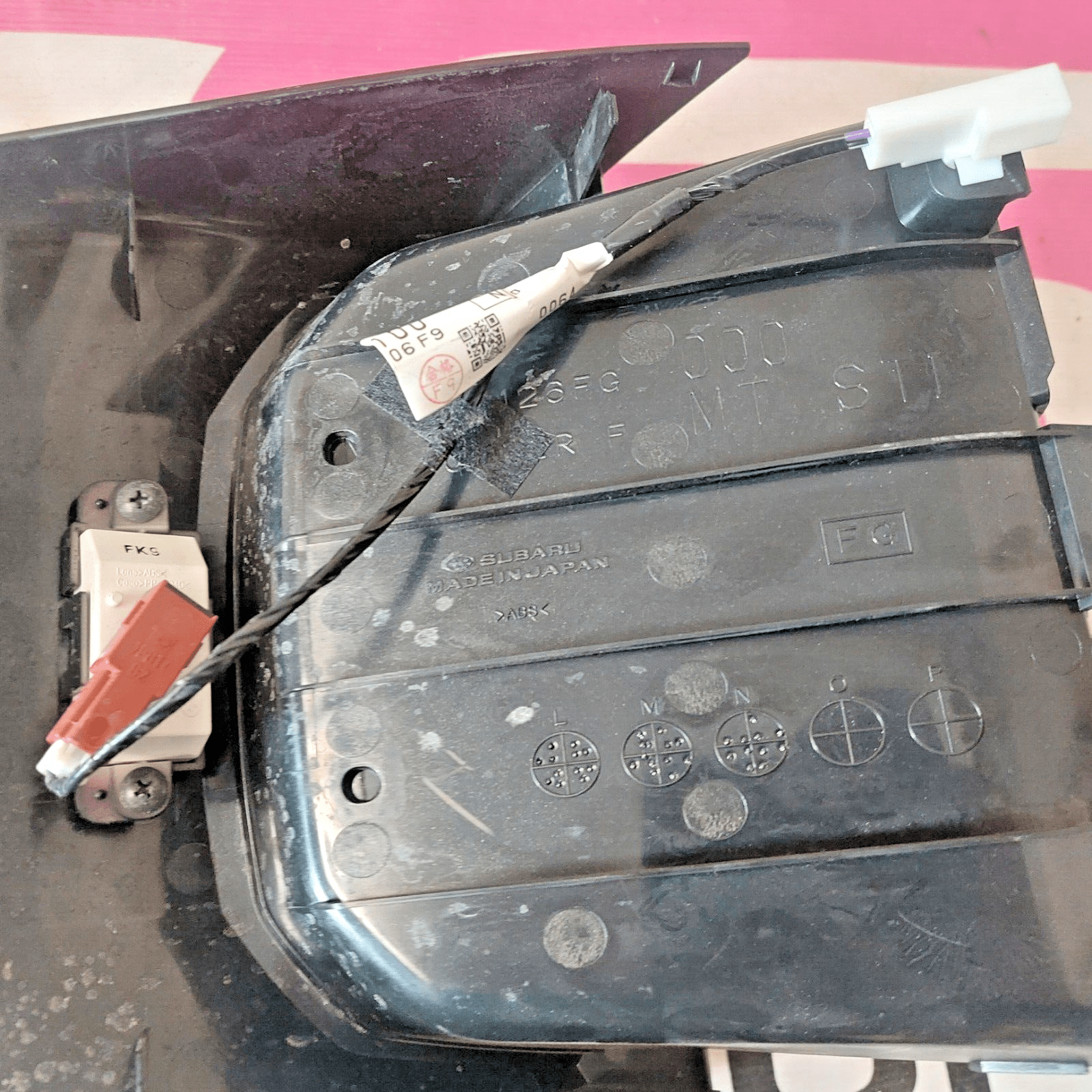OEM 08-14 Subaru STi Center Shifter Console 92126FG000 w OEM 08-14 Subaru STi Center Shifter Console 92126FG000 w