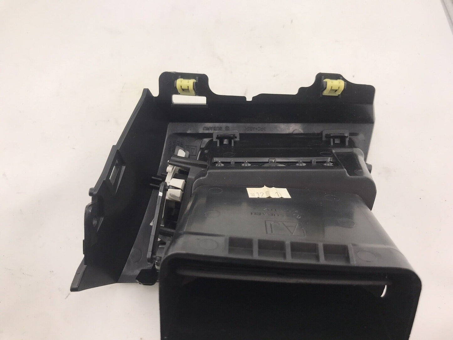 2010-2014 Subaru Legacy Outback Dash OEM Vent Side LH Left