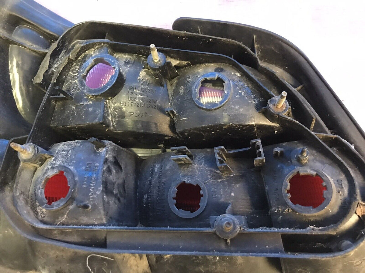 2002-2003 Subaru Impreza WRX RH OEM Side Tail Light Assembly Sedan