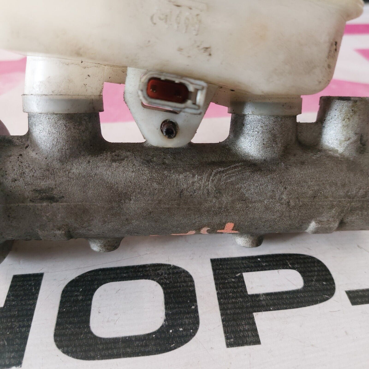 2002-2007 Subaru Impreza WRX Brake OEM Master Cylinder Reservoir