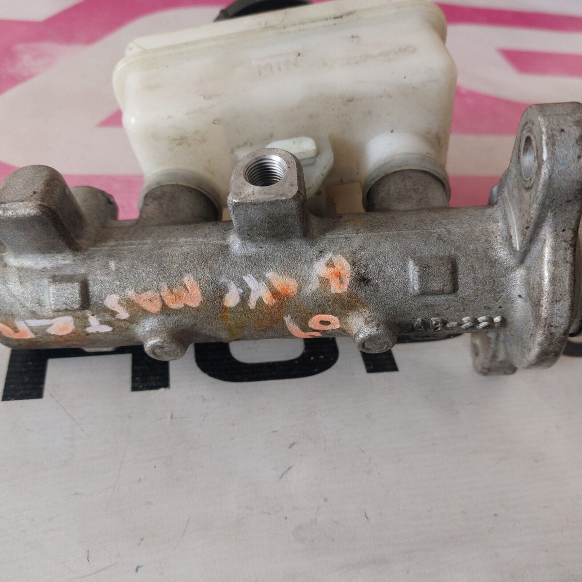 2002-2007 Subaru Impreza WRX Brake OEM Master Cylinder Reservoir