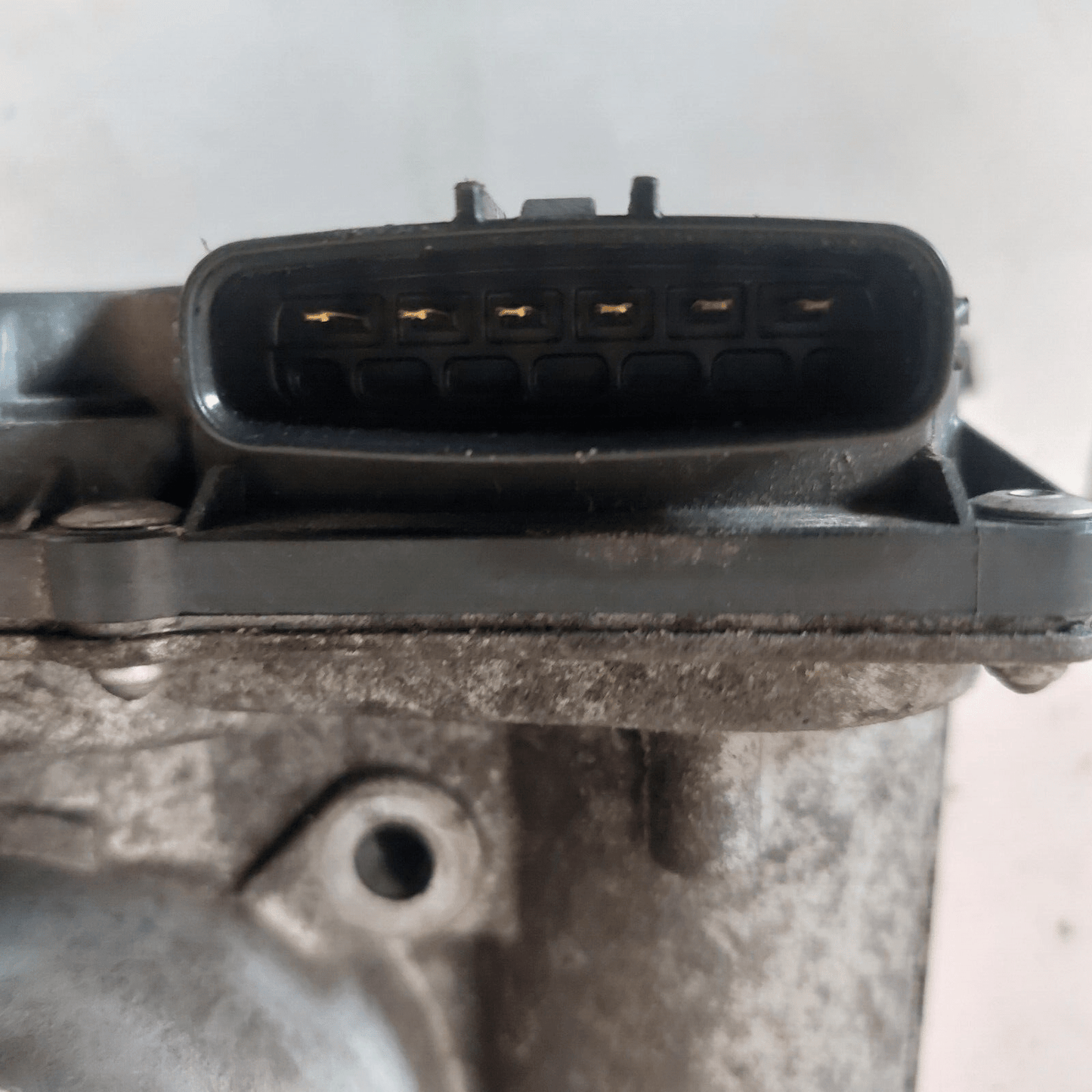 2010-2012 Subaru Legacy Outback Throttle OEM Body Assembly