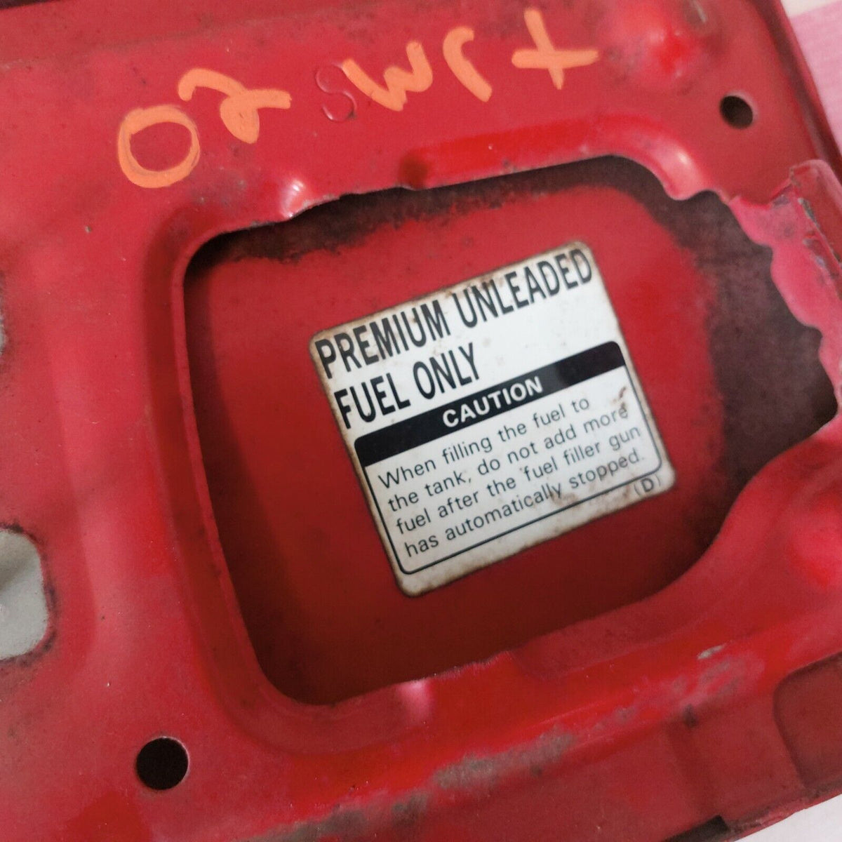 2002-2007 Subaru Impreza WRX Gas OEM Cover