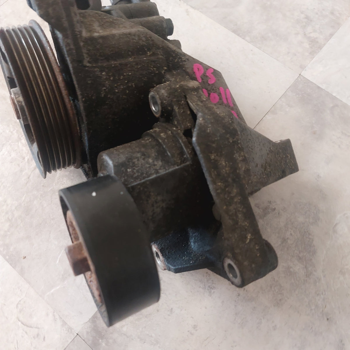 2010-2012 Subaru Legacy Power Steering OEM Pump