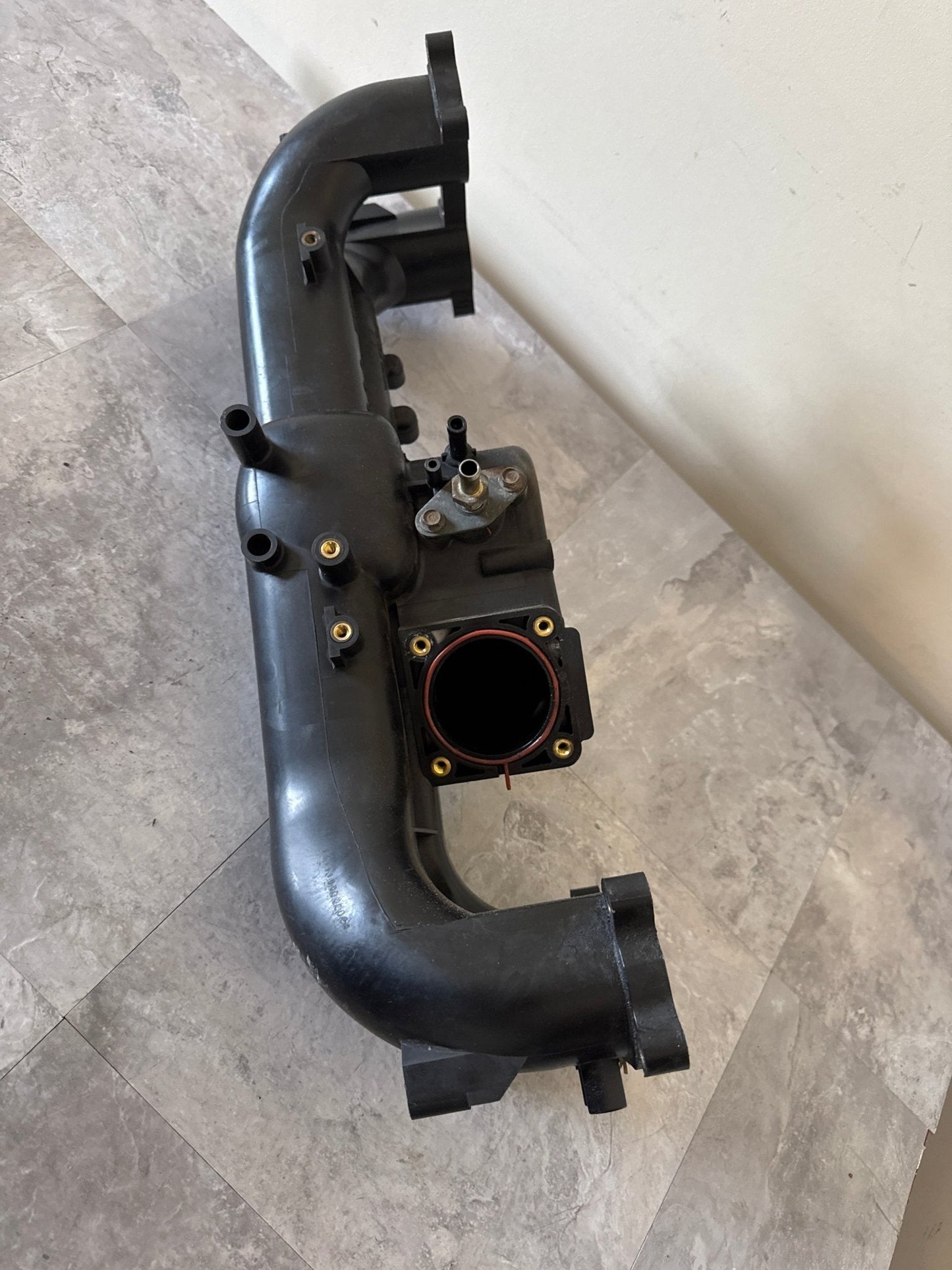 2005-2009 Subaru Legacy GT & Outback XT Intake Manifold - for ej255 engine