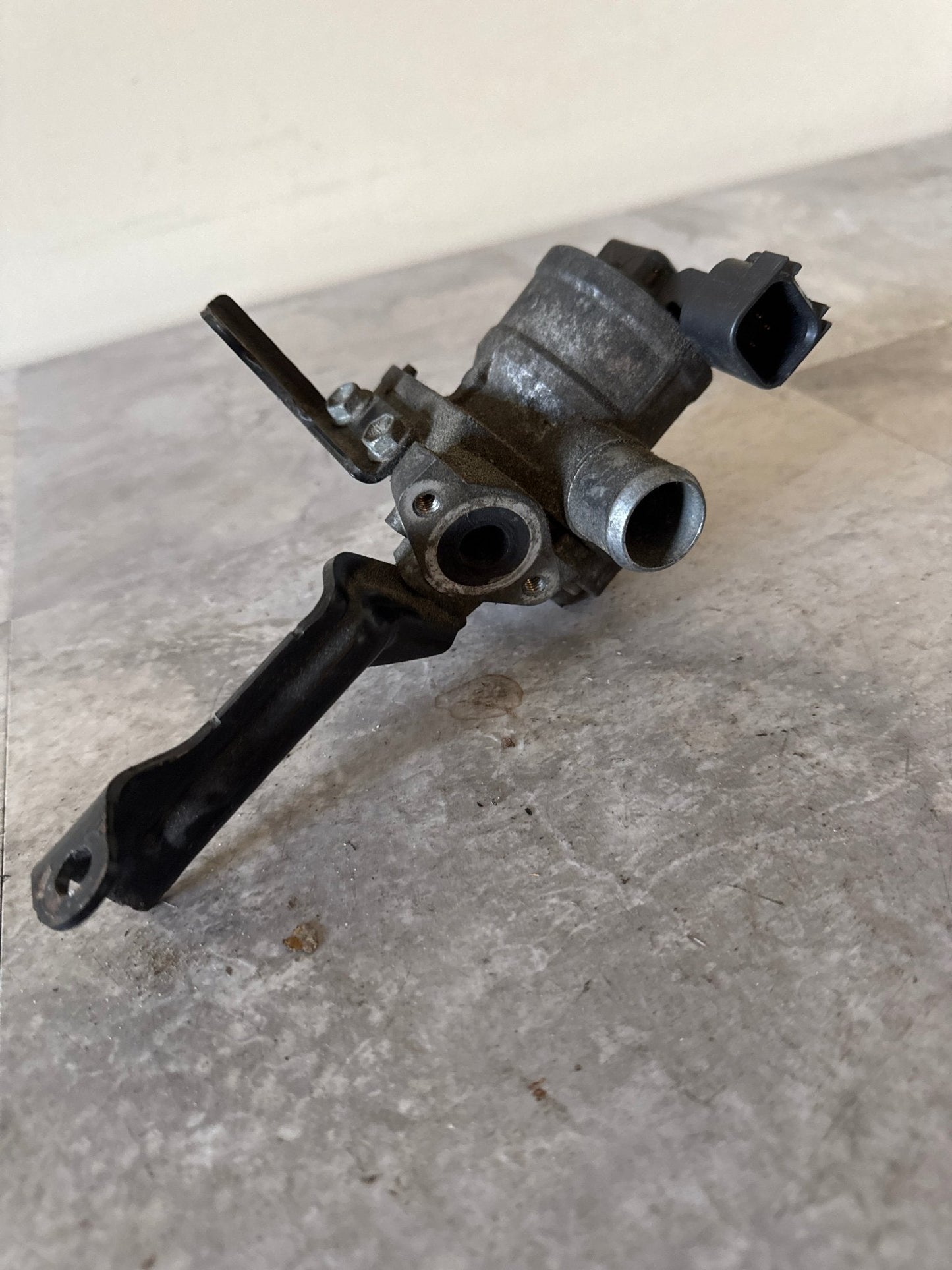 2015-2019 Subaru WRX STI Air Valve Secondary EGR 14831AA171 OEM 15-19