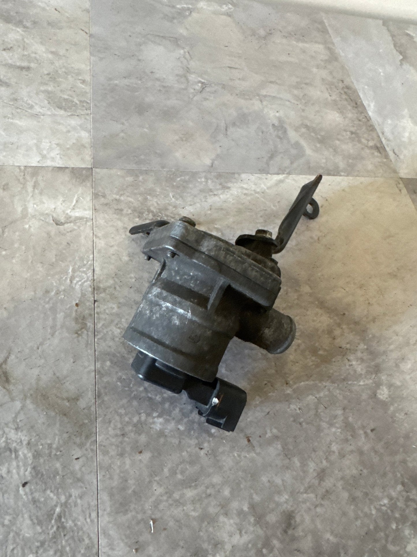 2015-2019 Subaru WRX STI Air Valve Secondary EGR 14831AA171 OEM 15-19