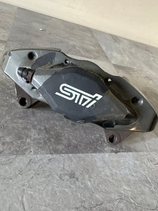 08-17 SUBARU WRX STI OEM DRIVER REAR BREMBO BRAKE CALIPER BLACK SINGLE