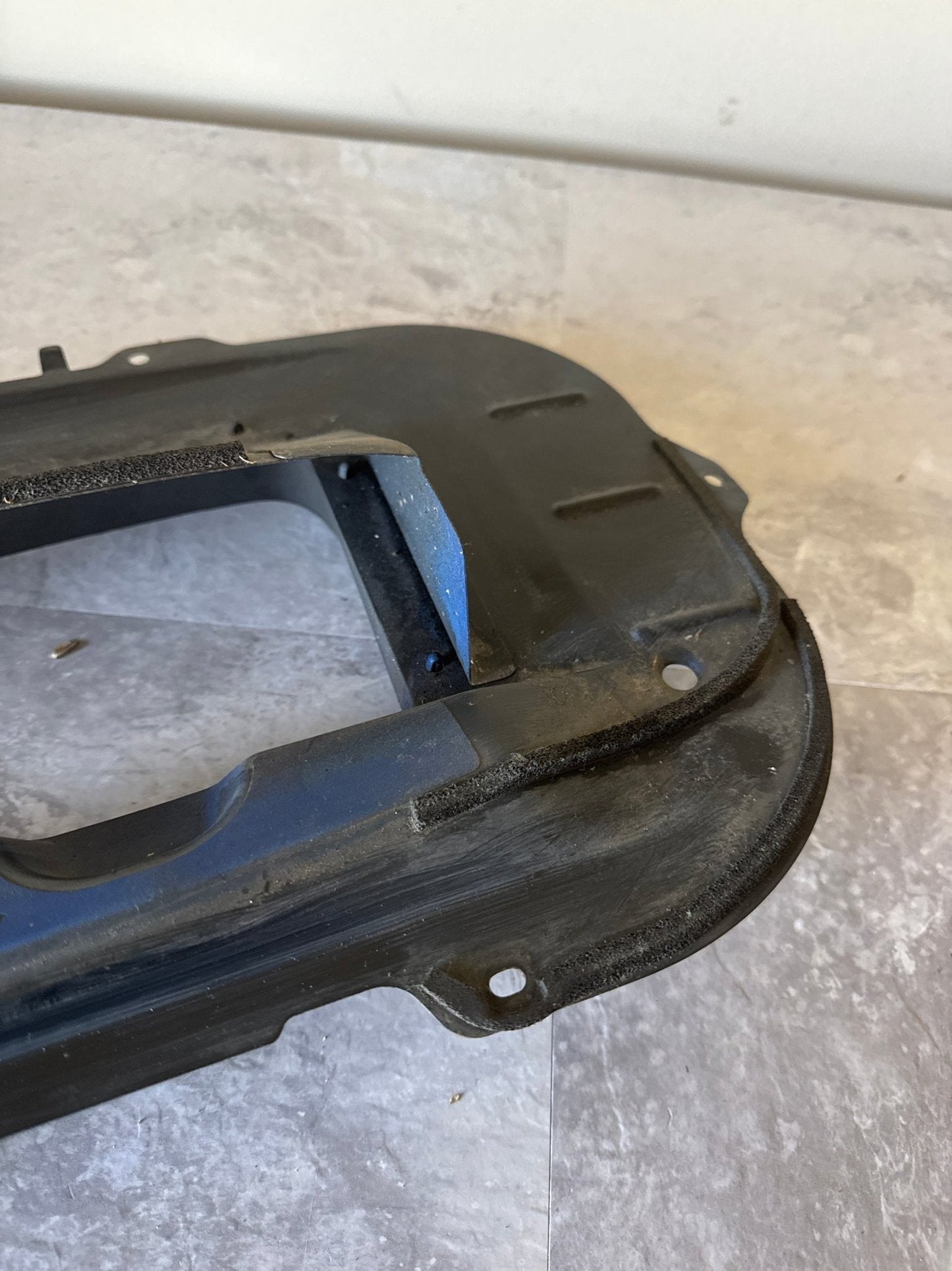 OEM 2002-2003 Subaru Impreza WRX Hood Scoop Splitter Assembly (2)