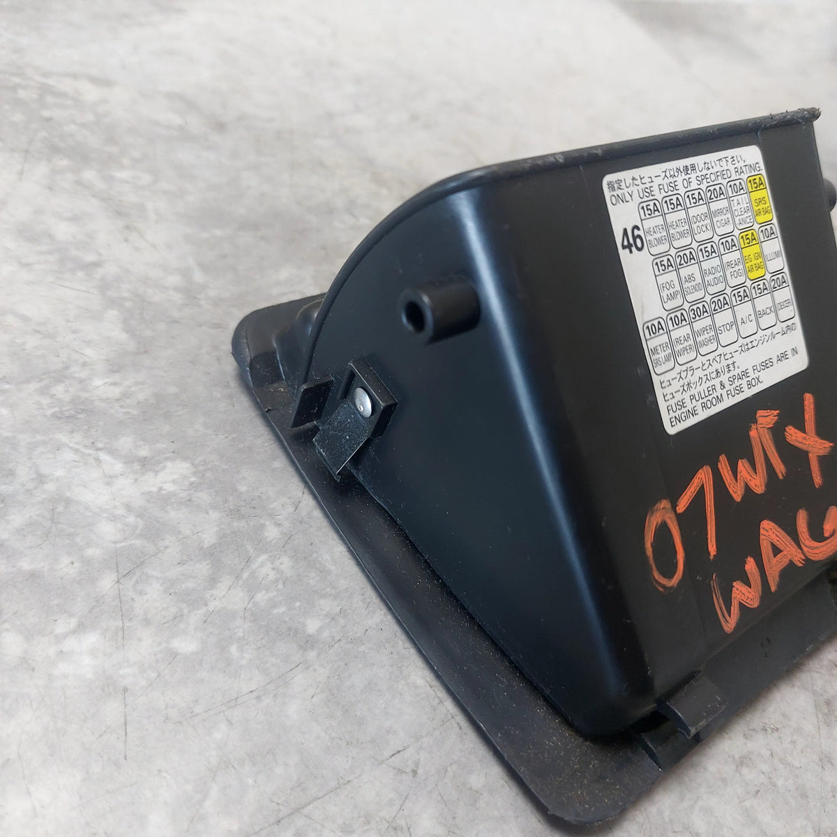 2002-2007 Subaru Impreza WRX Inside Fuse Box Cover Ash Tray Storage