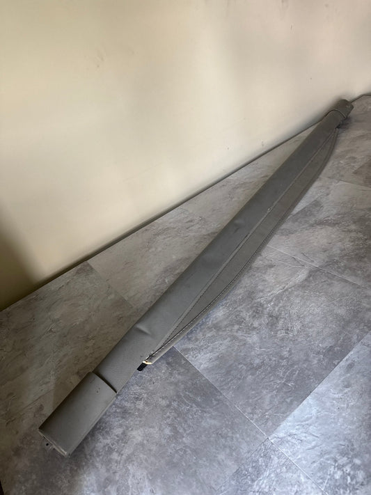 OEM Subaru Impreza Outback retractable cargo cover 1993-2001 Gray