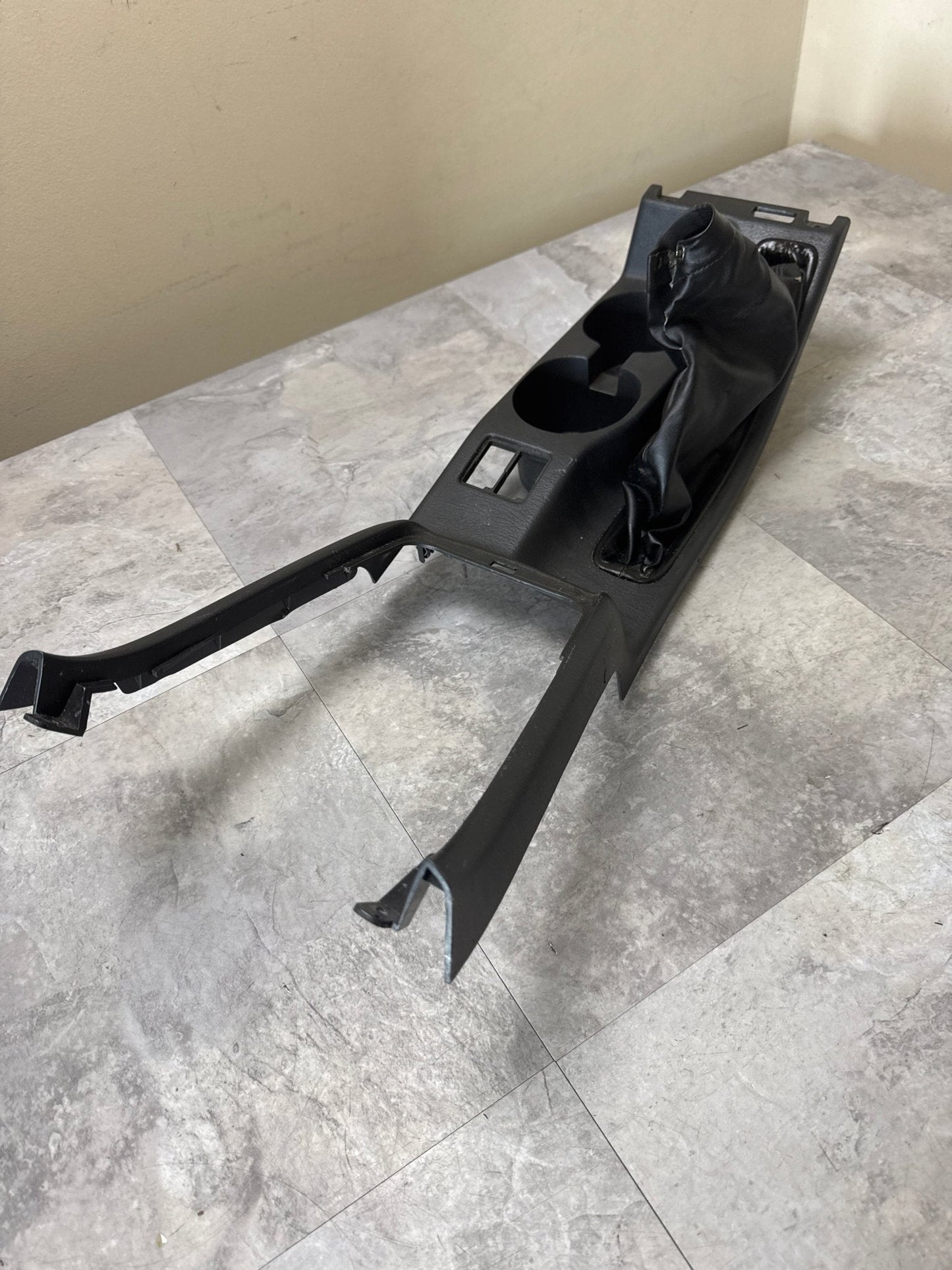 2004-2007 04-07 Subaru Impreza WRX STI Center Console E-Brake Trim Boot Cup Holder
