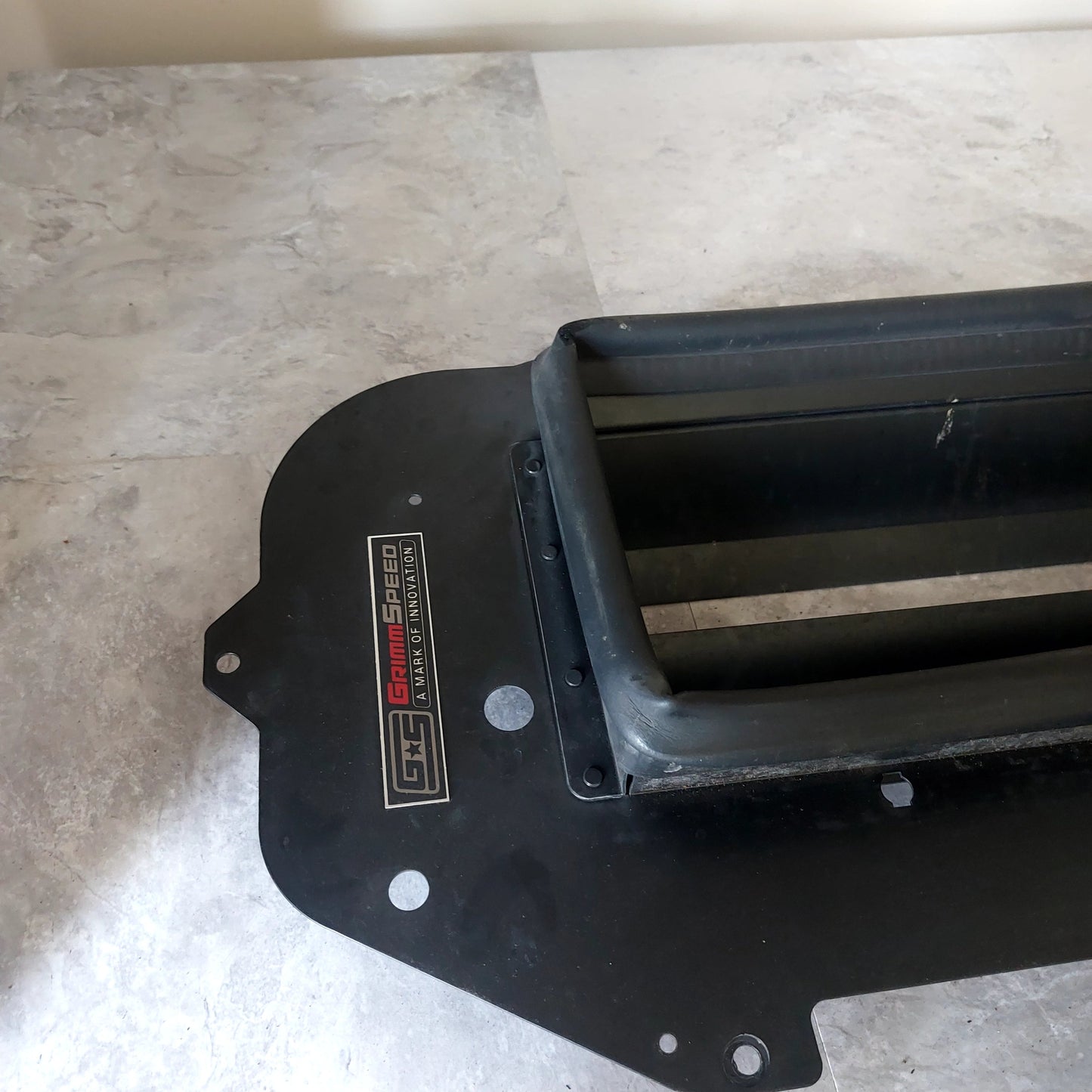 GrimmSpeed Top Mount Intercooler Splitter - 2004-05 Subaru STI