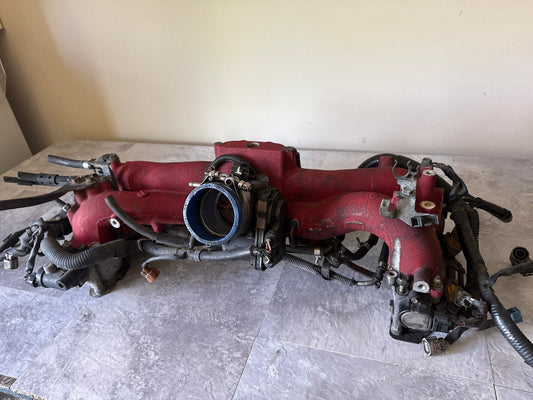 OEM Dressed Engine Intake Manifold 2004 Subaru Impreza WRX STi (2)