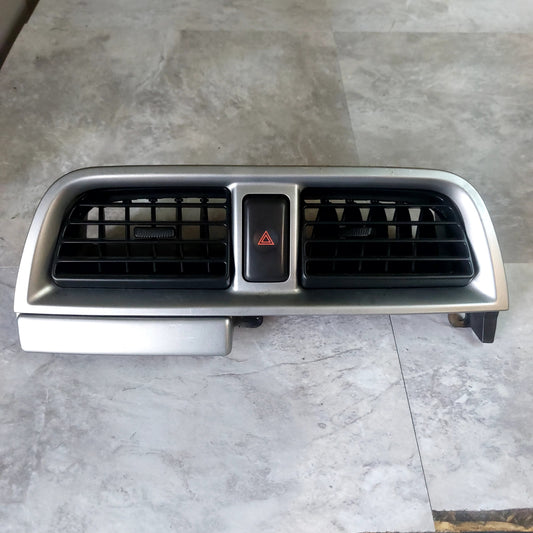 02-04 SUBARU IMPREZA WRX STi CENTER VENT CENTER DASH VENT AC HEATER OEM