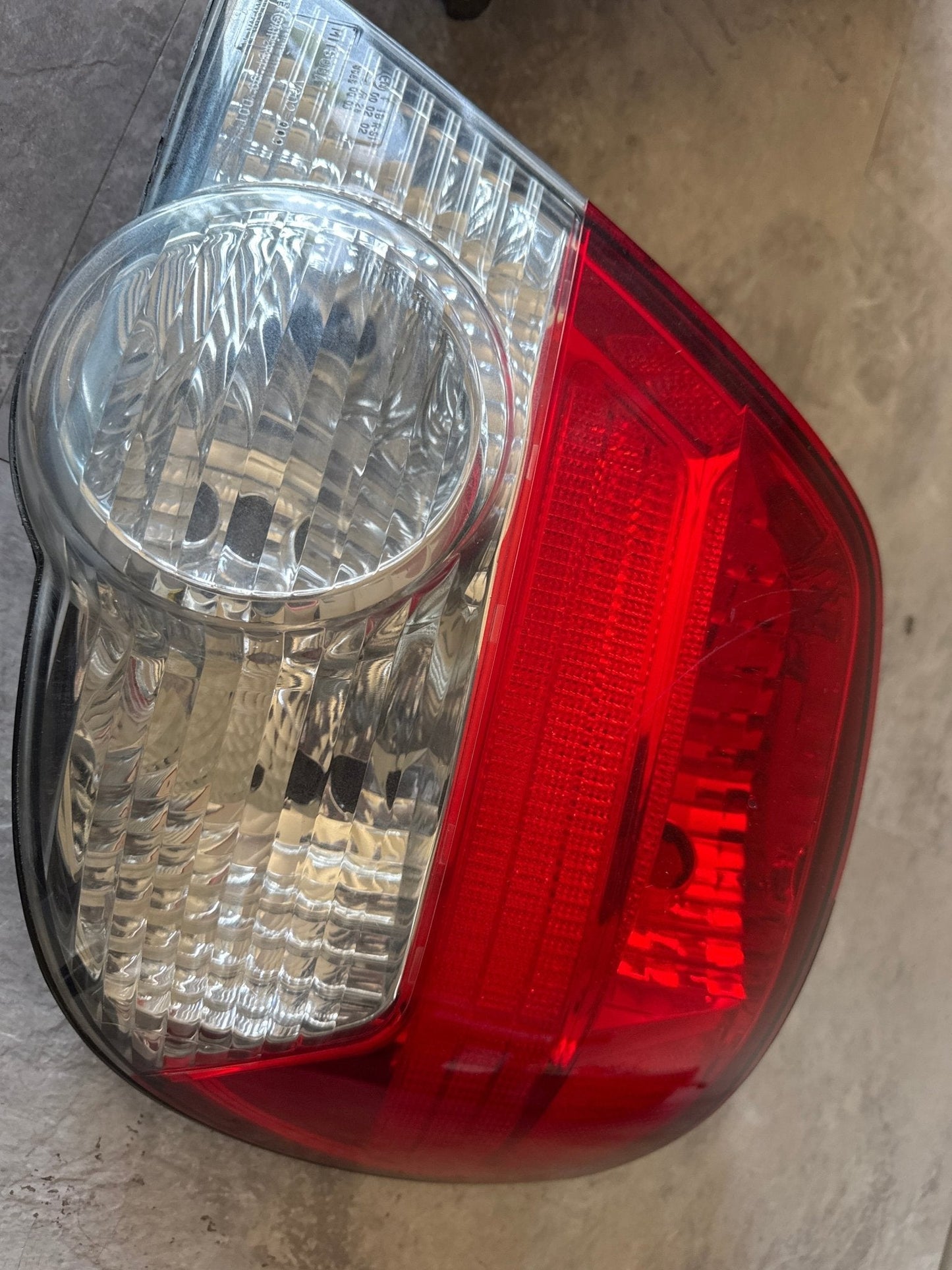 04-05 JDM Subaru Impreza WRX Wagon OEM Tail Light