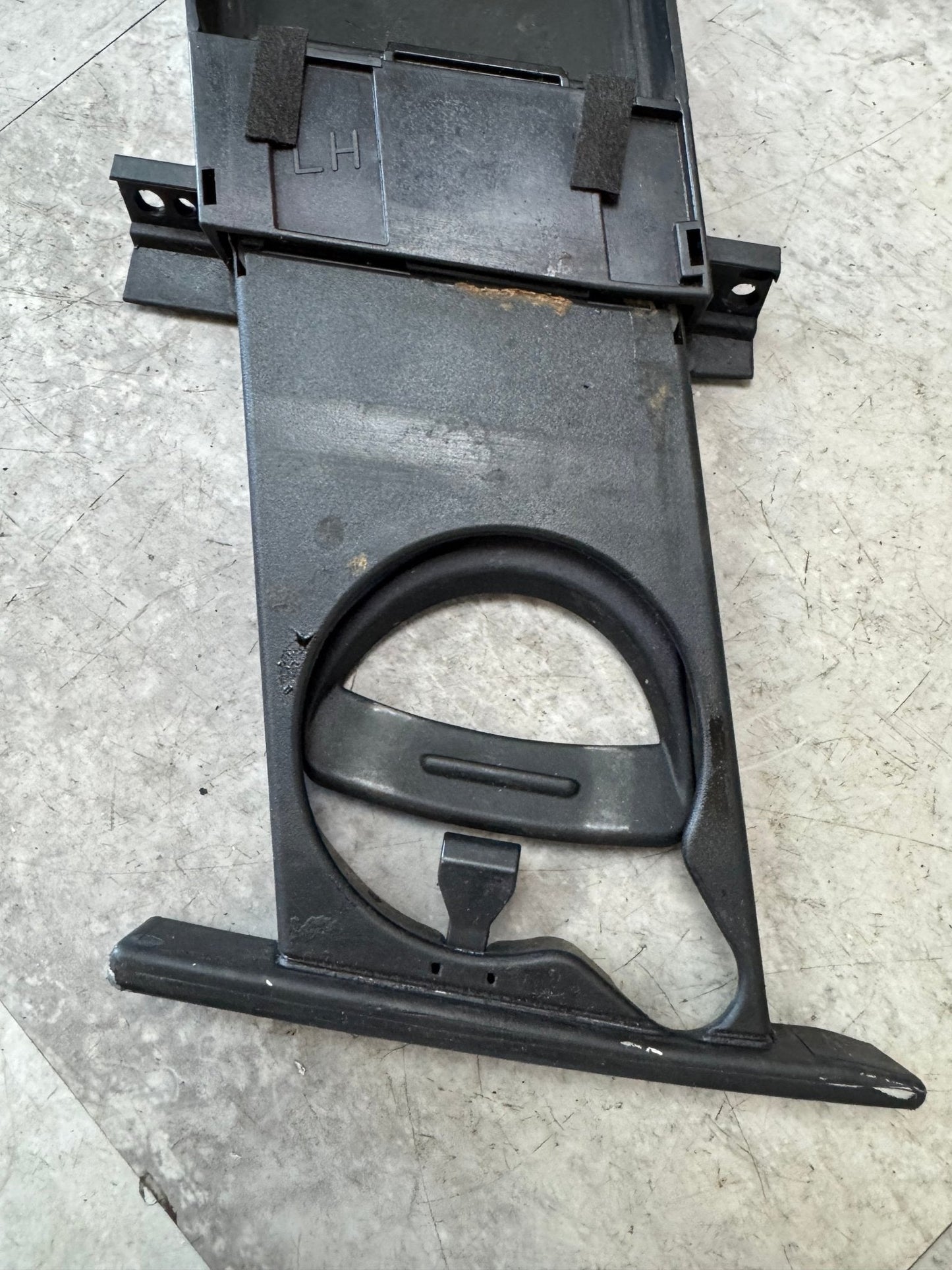 Subaru OEM 02-04 Impreza WRX STI Dash Pull Out Cup Holder Center Cupholder
