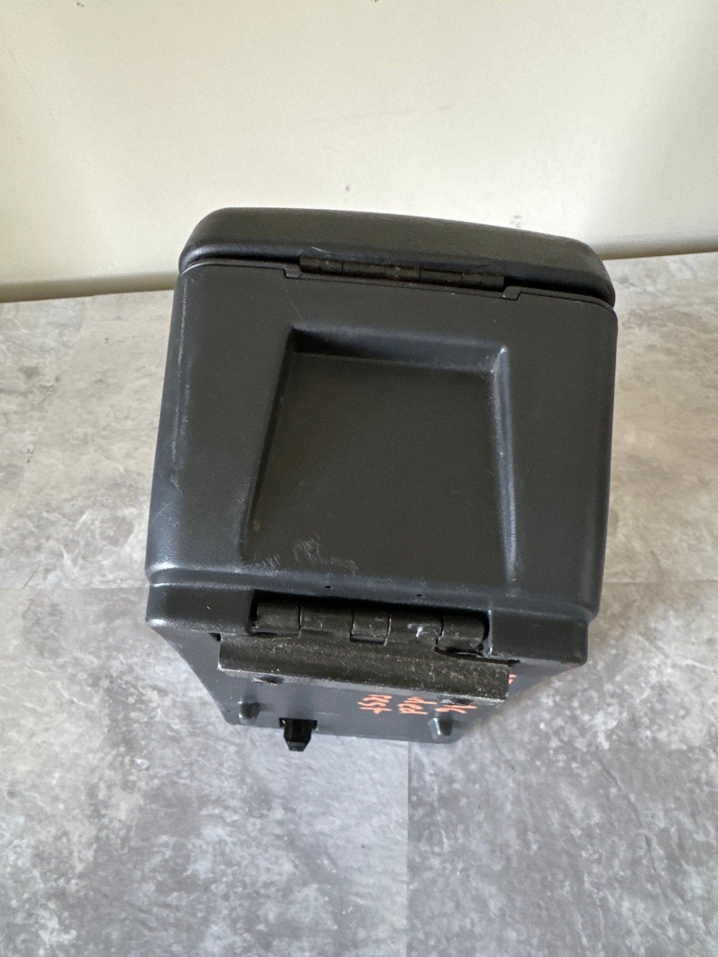 OEM 2002 2003 2004 Subaru Impreza WRX Center Console Extended Armrest Black