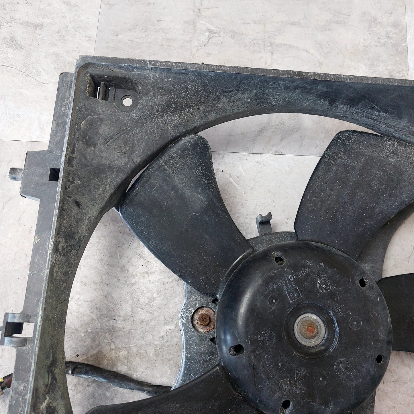2004-2007 SUBARU WRX & STI RADIATOR COOLING FAN ASSEMBLY OEM