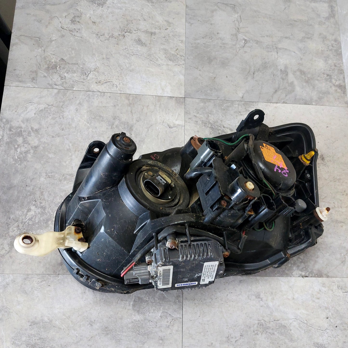 OEM 2004-2005 Subaru Impreza WRX STi RH Passenger Side Headlight Assembly