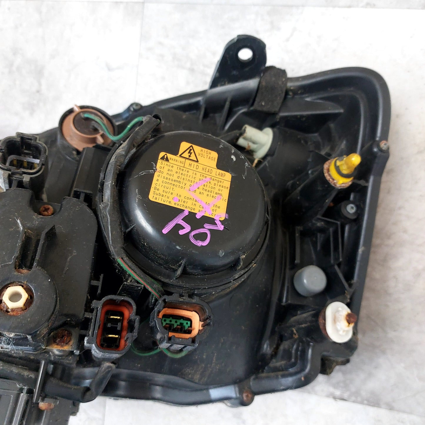 OEM 2004-2005 Subaru Impreza WRX STi RH Passenger Side Headlight Assembly