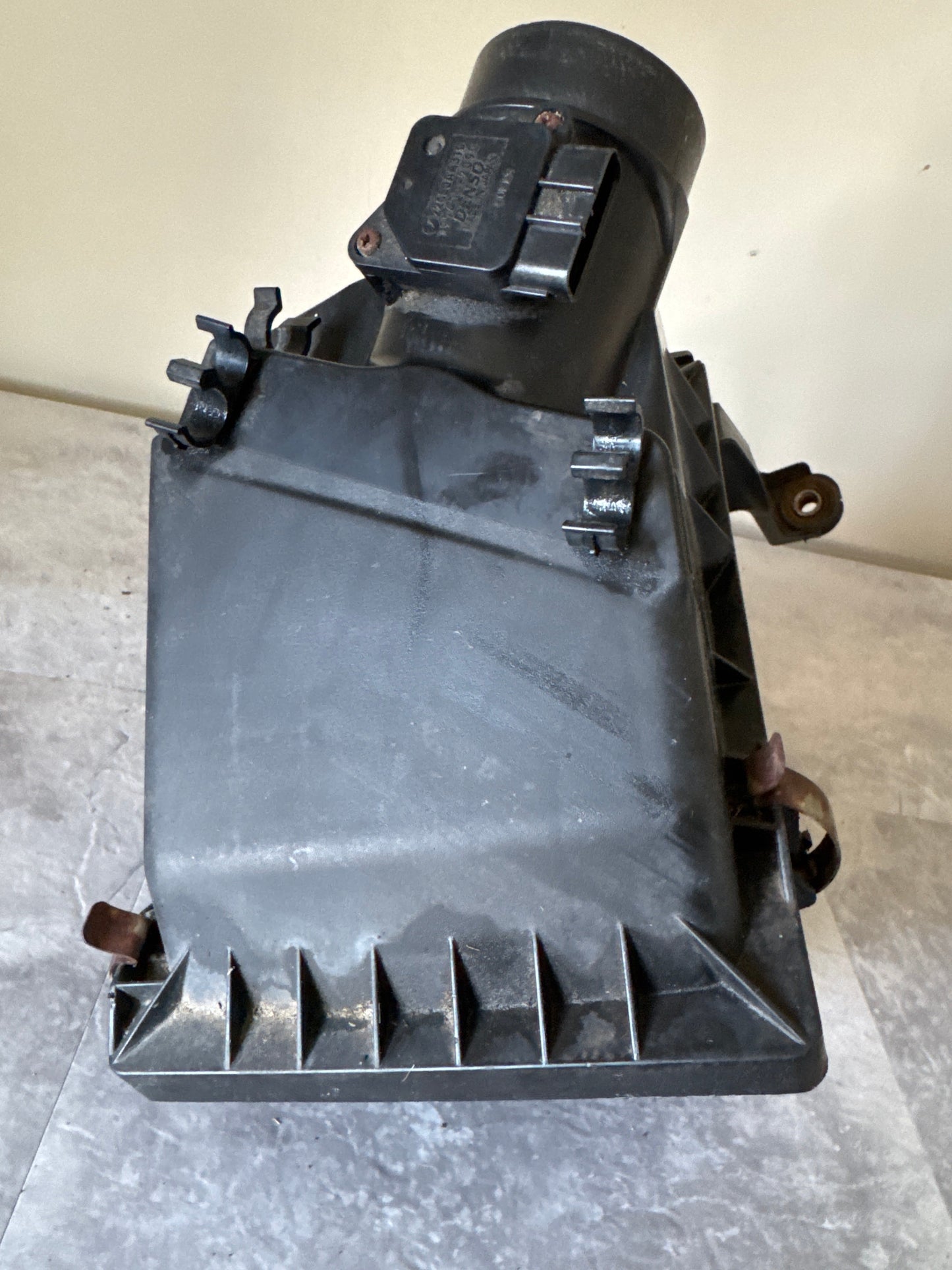 2004-2007 SUBARU WRX STI UPPER & LOWER OEM AIR INTAKE BOX EJ257