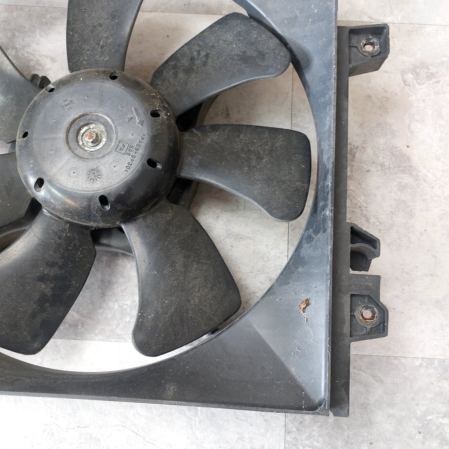 2004-2007 SUBARU WRX & STI RADIATOR COOLING FAN ASSEMBLY OEM