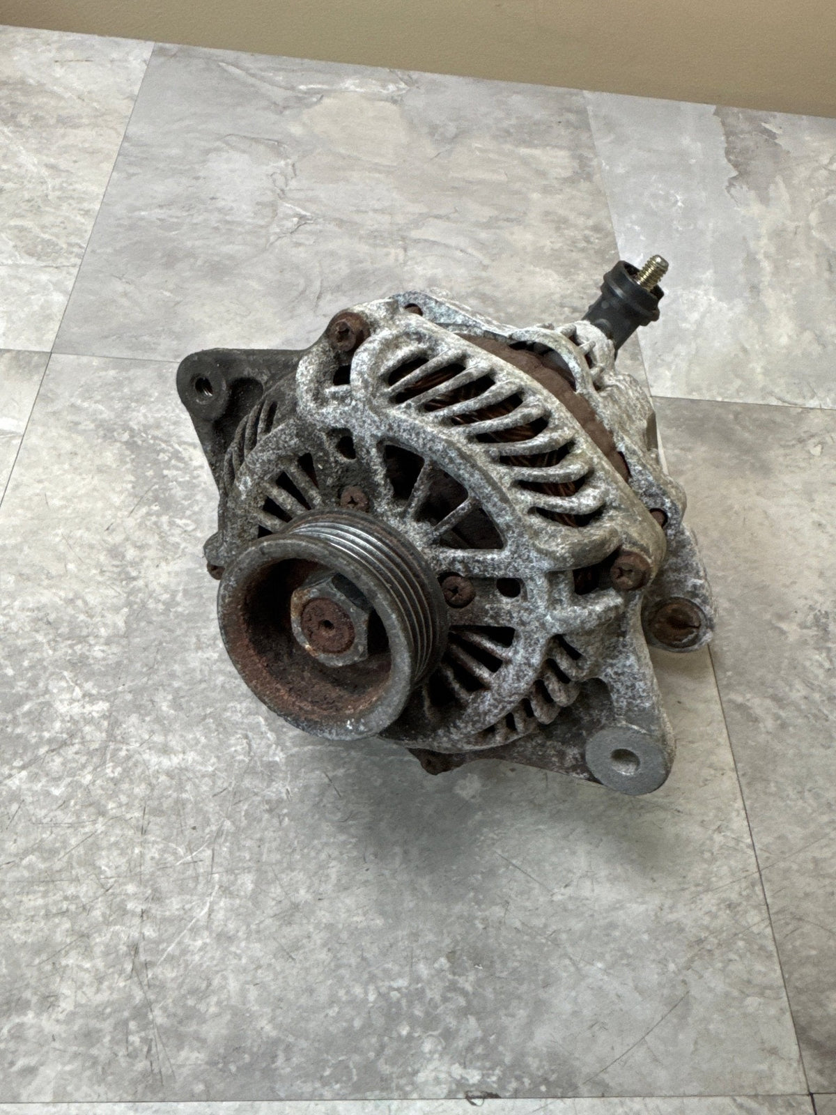 2004-2007 Subaru Impreza WRX STi Alternator (04 2)