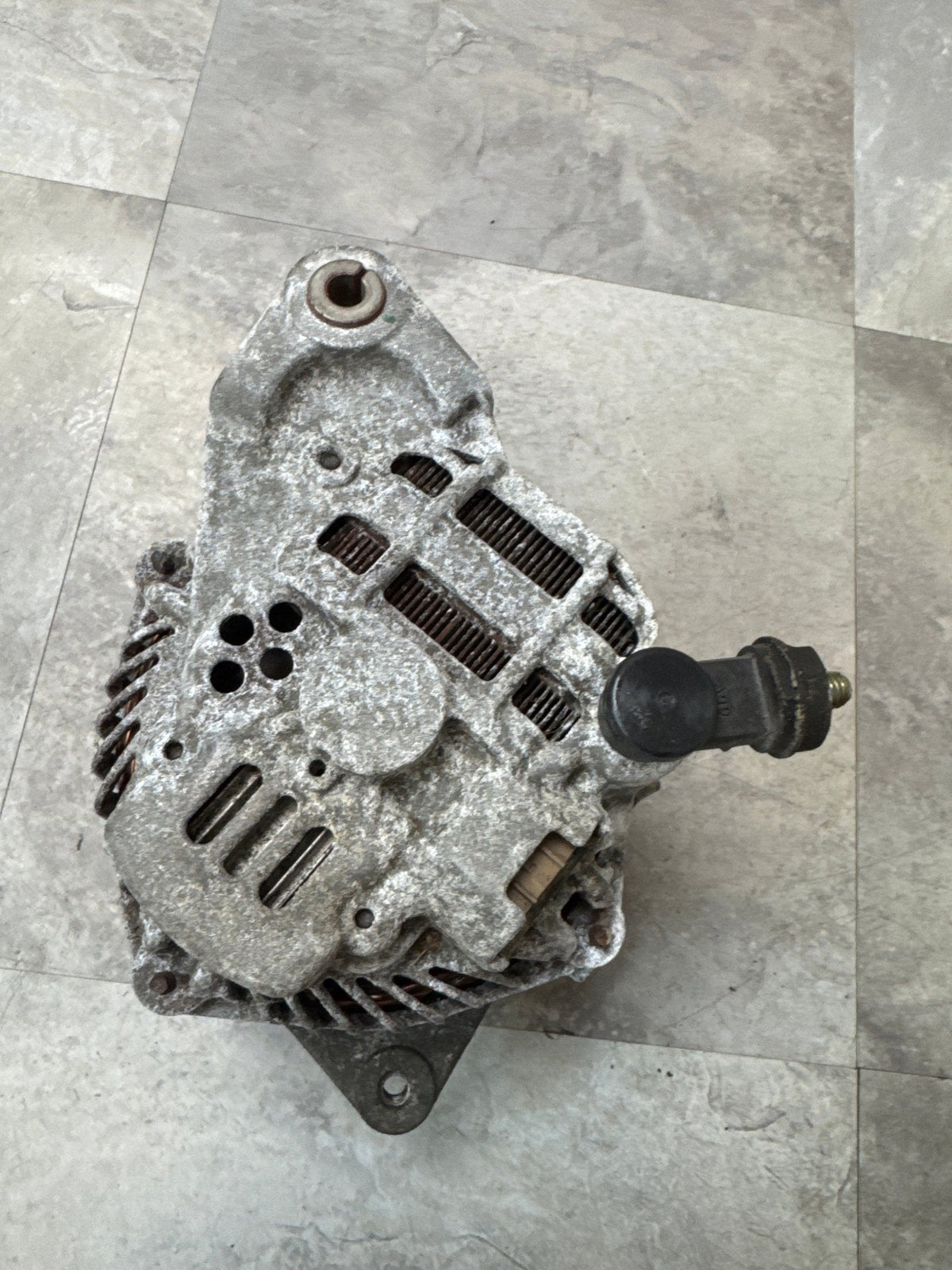 2004-2007 Subaru Impreza WRX STi Alternator (04 2)