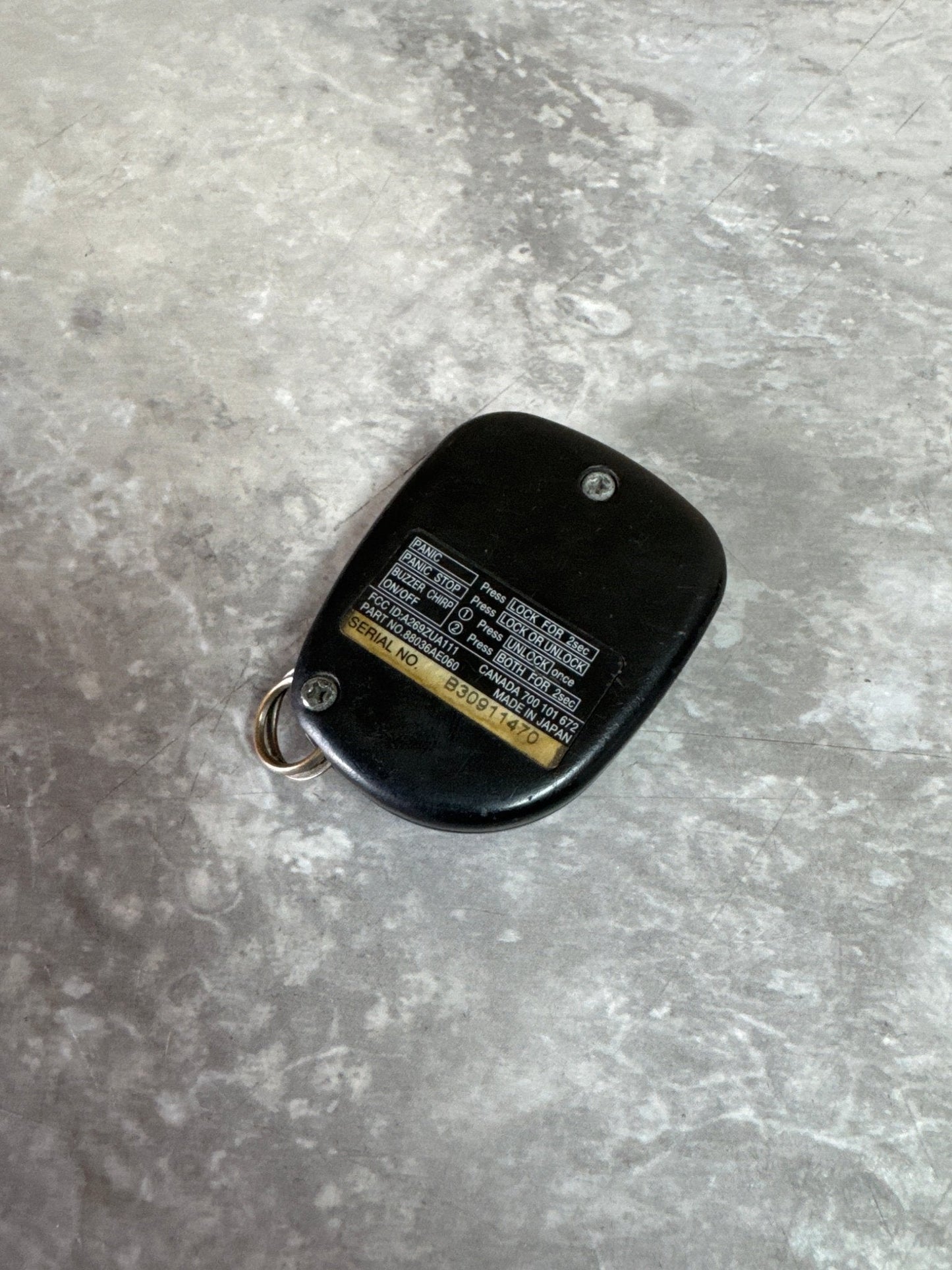 OEM Subaru Keyless Entry Remote 1999-2005 (2)
