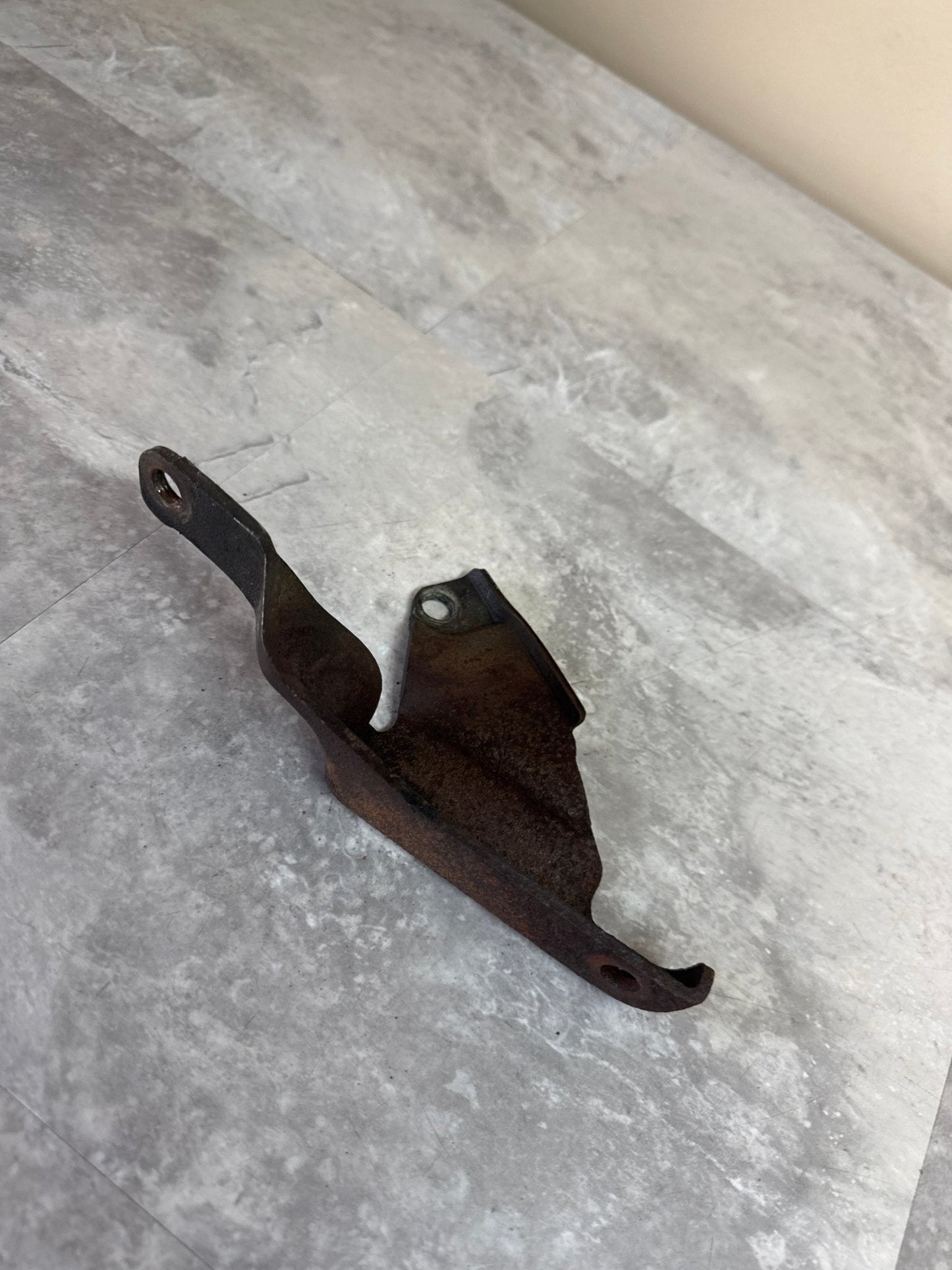 Subaru Impreza WRX STI Up Pipe Bracket Support (07 STi)