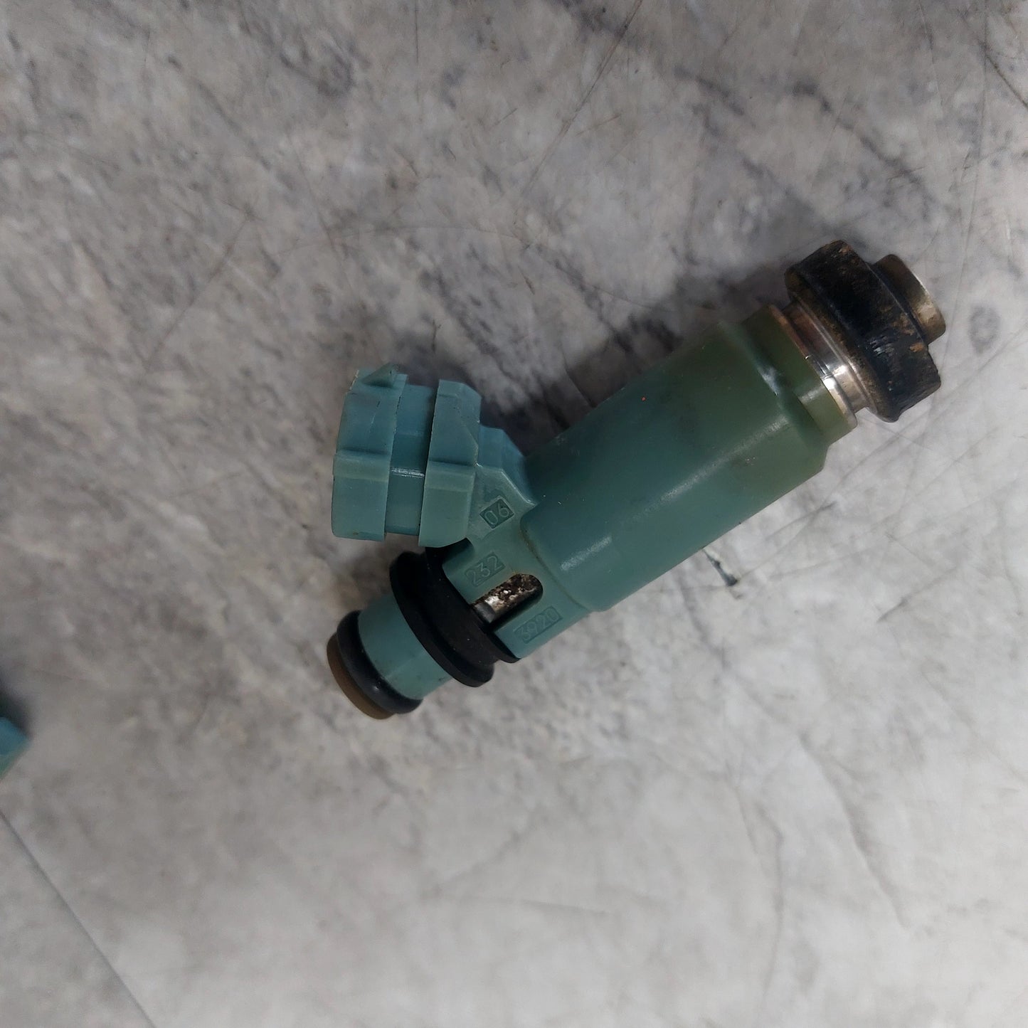 2002-05 Subaru Impreza WRX Top Feed OEM Fuel Injectors Blue x4