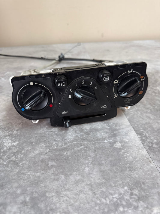 2002 2003 Impreza & WRX Climate Control Panel Temperature Unit A/C Heater