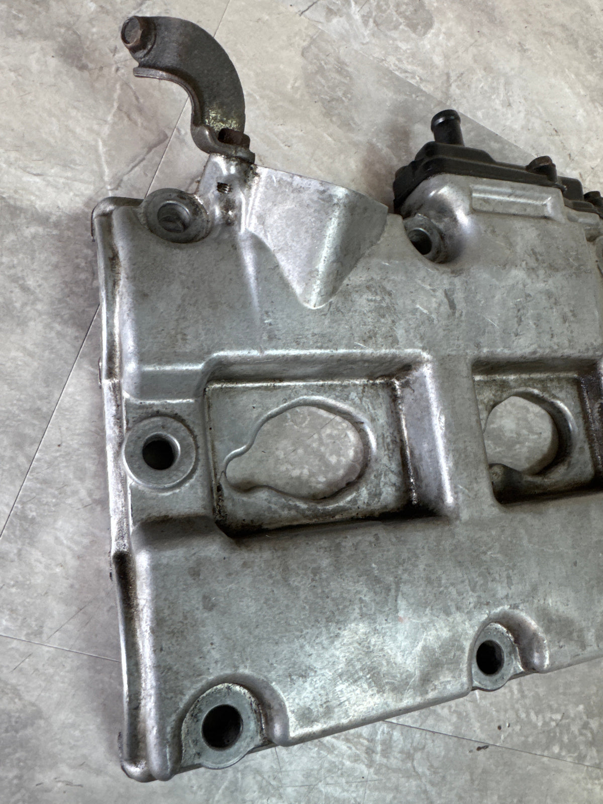 2002-2005 Subaru Impreza WRX LH OEM Driver Side Valve Cover