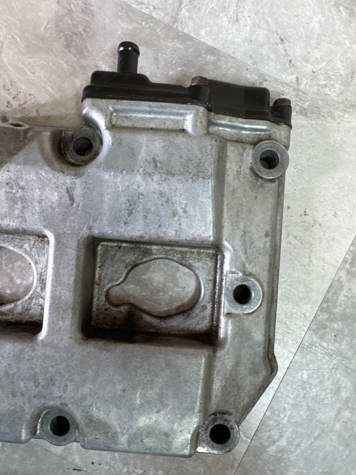 2002-2005 Subaru Impreza WRX LH OEM Driver Side Valve Cover