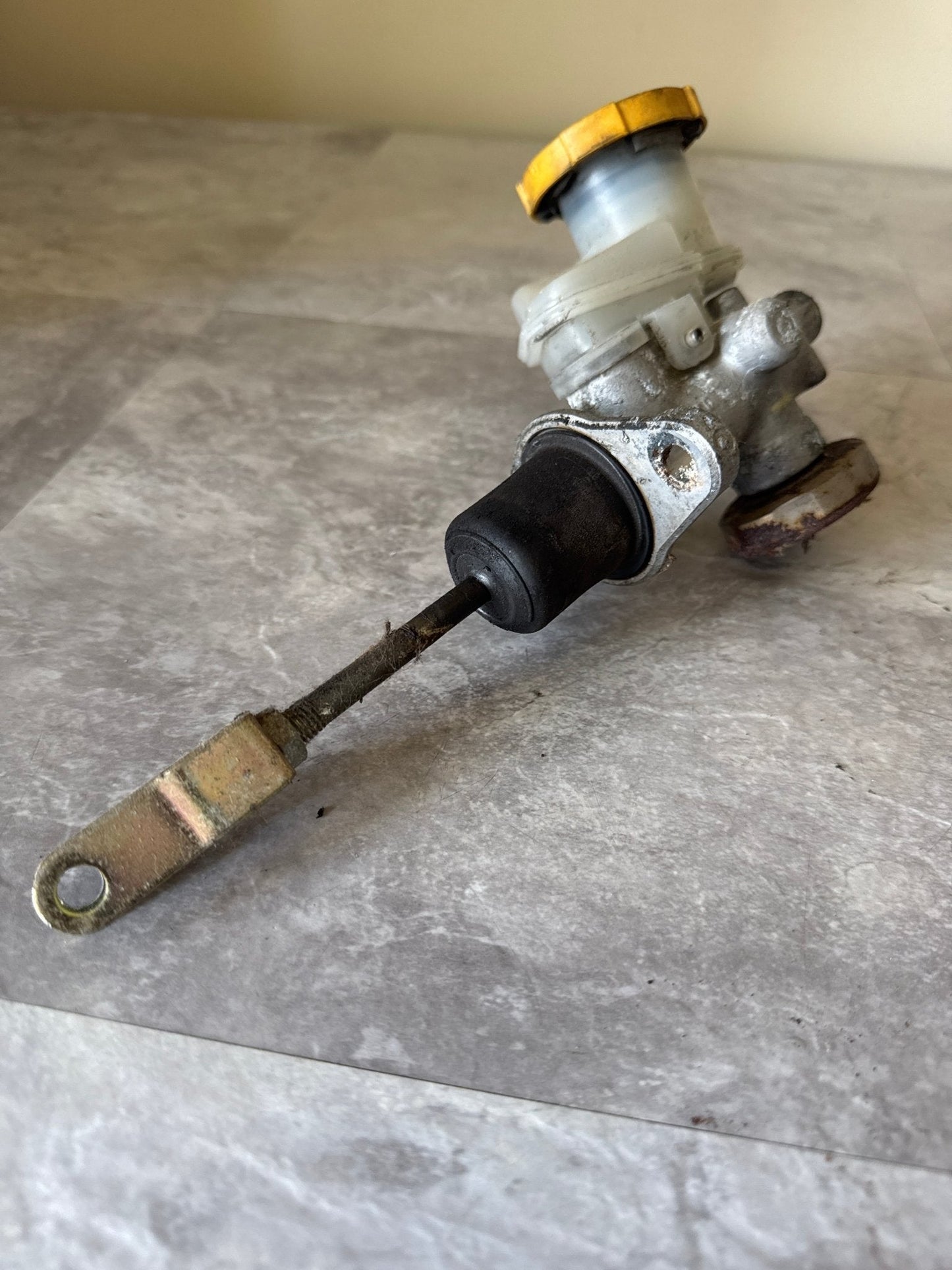 2004-2007 Subaru Impreza WRX STi Clutch Master Cylinder
