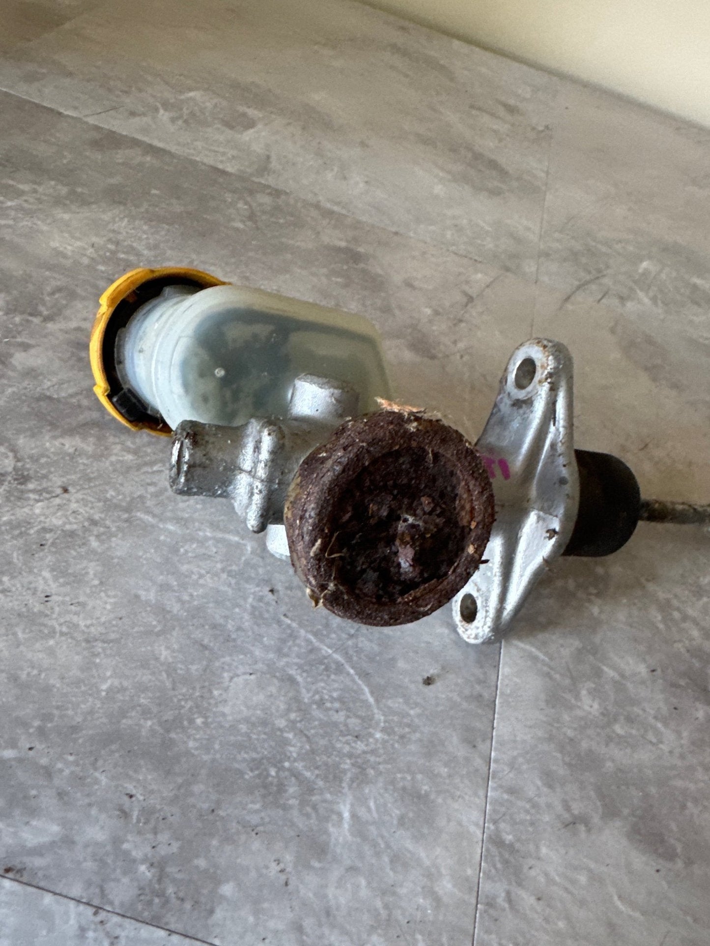 2004-2007 Subaru Impreza WRX STi Clutch Master Cylinder